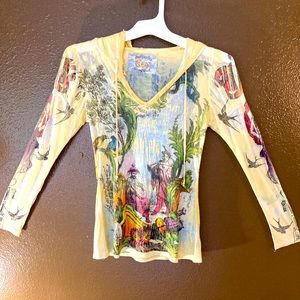 They make shirts as exotic as this?